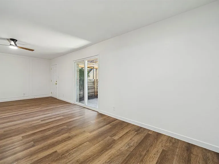 7801 Shoal Creek Blvd #150 — Photo 9