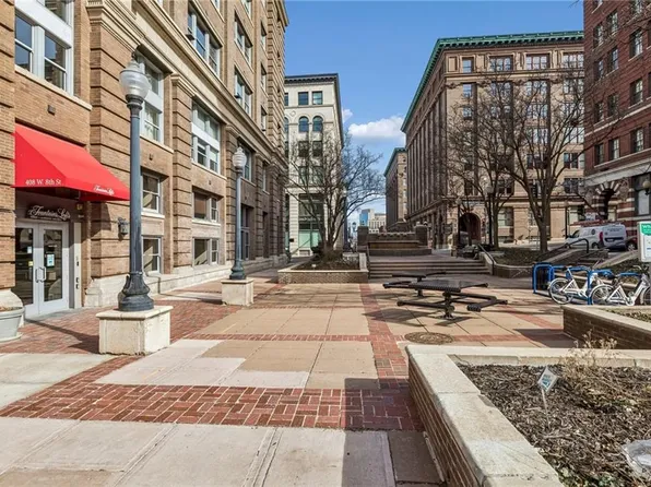 712 Broadway Blvd #406, Kansas City, MO 64105