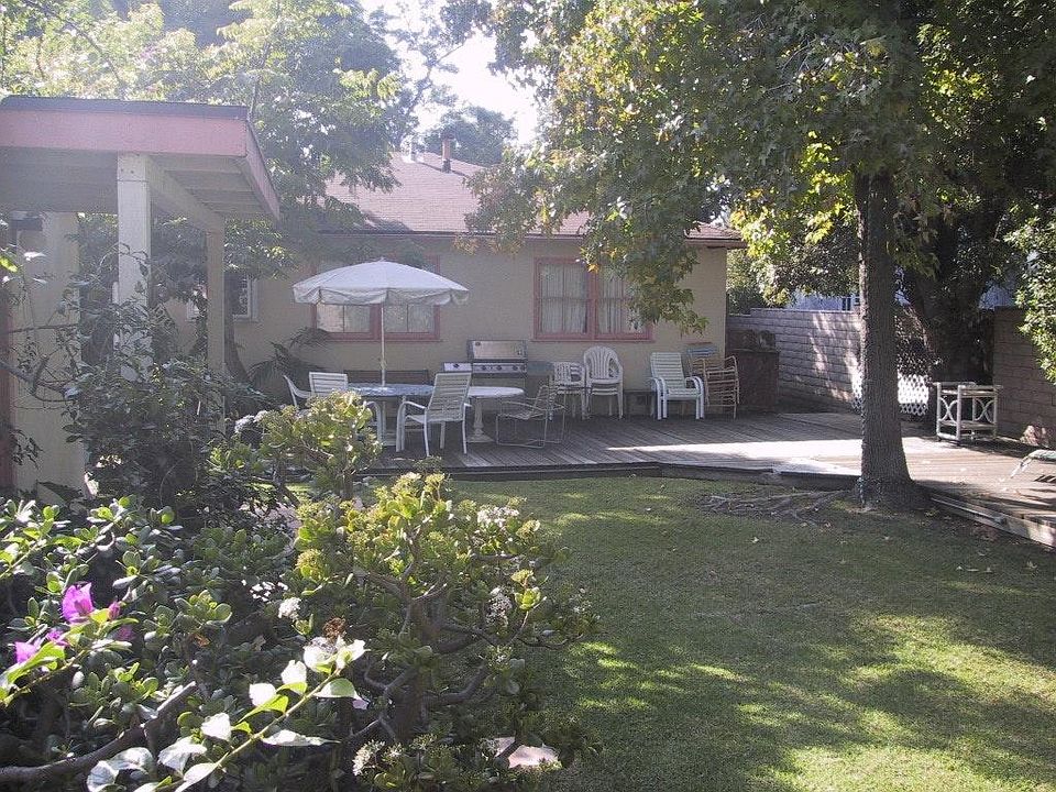 1st image of 2830 Glendon Ave