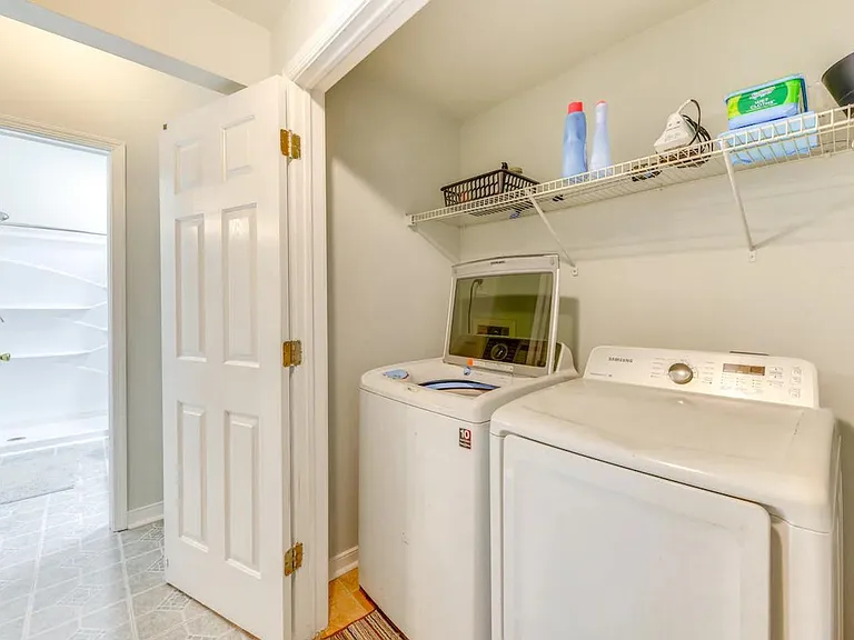 Laundry Room Cabinet