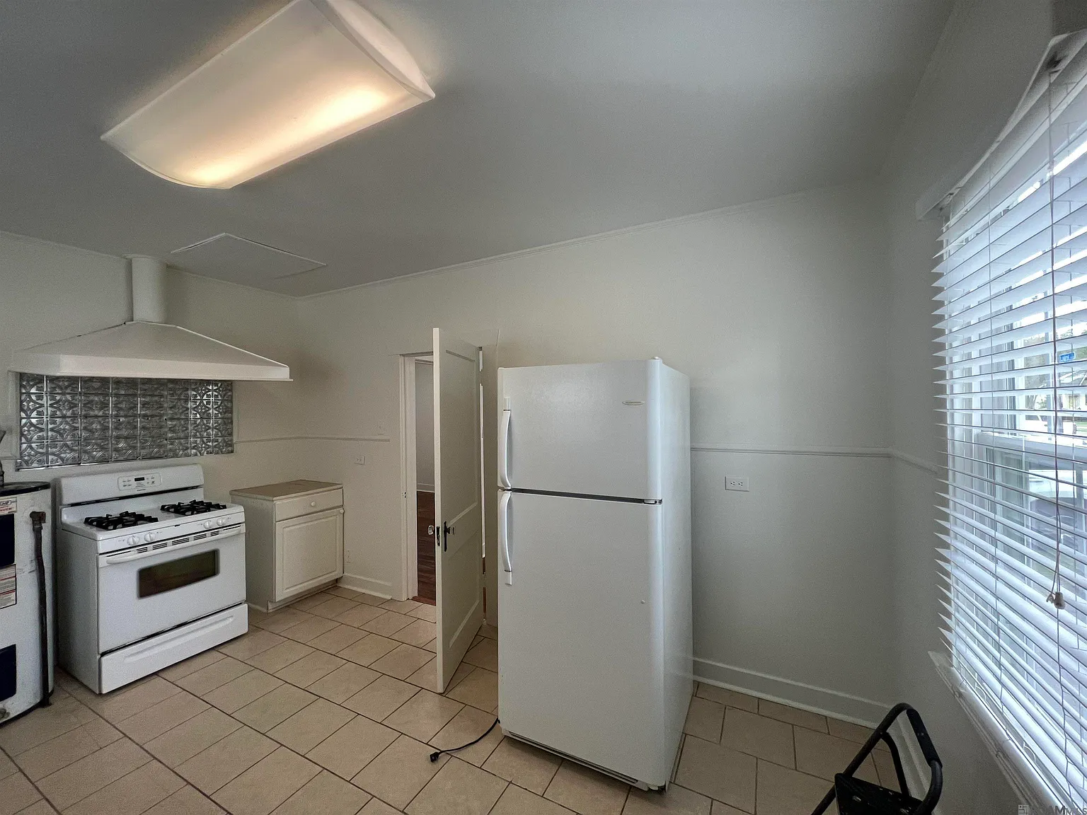 1 bed, 800 sqft, $650 — Photo 4