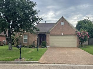 10029 Woodland Grove Dr, Arlington, TN 38002