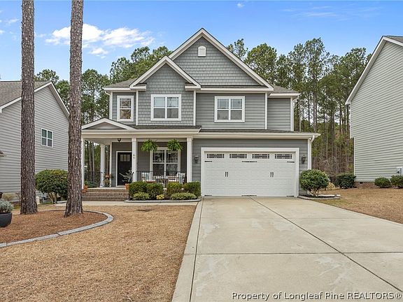 3rd image of 65 Valley Brook Ln