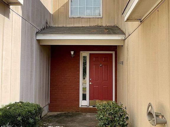 2nd image of 104 Woodrun Dr