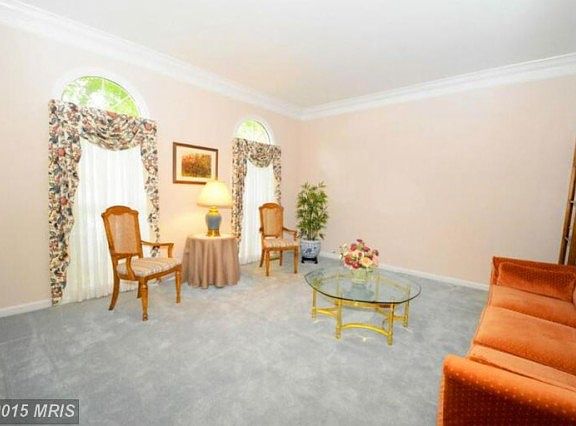 3rd image of 10310 Augusta Ct