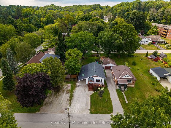 5th image of 1512 5th Ave W #A