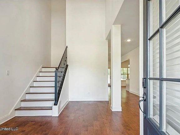 4th image of 5098 Kensington Creek Dr