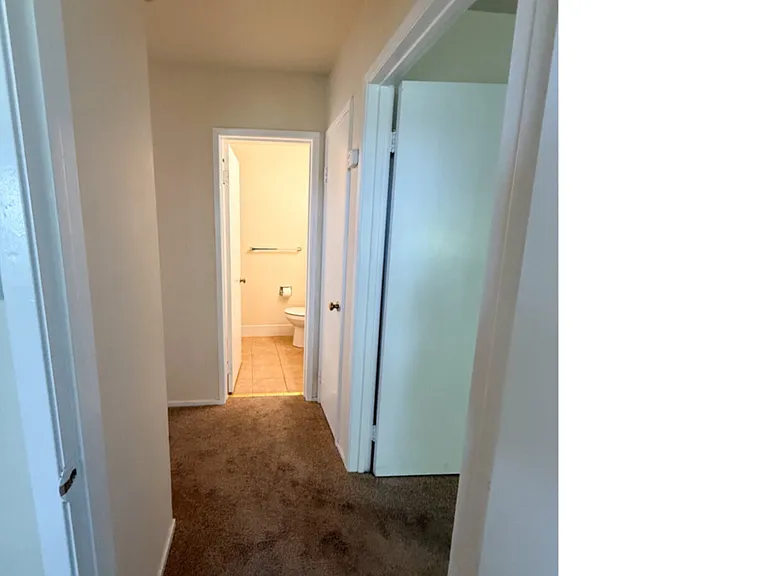4 Davis Dr #A — Photo 15