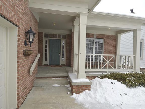 3rd image of 8175 Heyward Dr