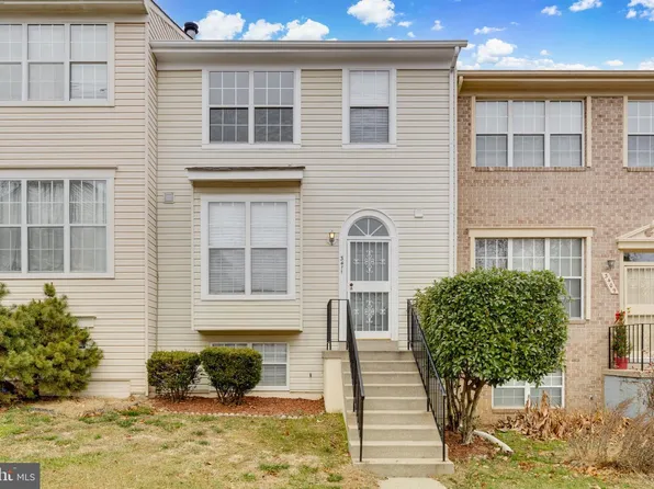 3411 Wood Creek Dr, Suitland, MD 20746