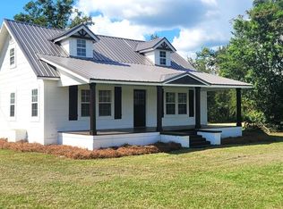 911 Minchew Rd, Axson, GA 31624