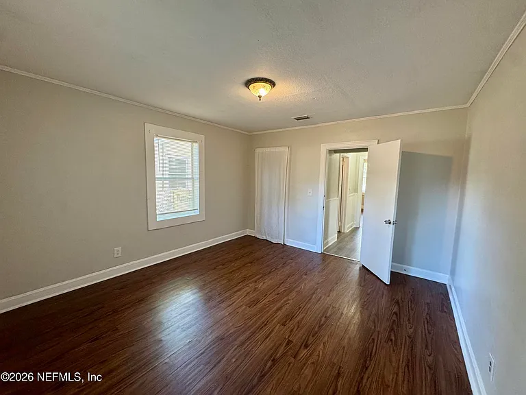 3352 College St — Photo 15
