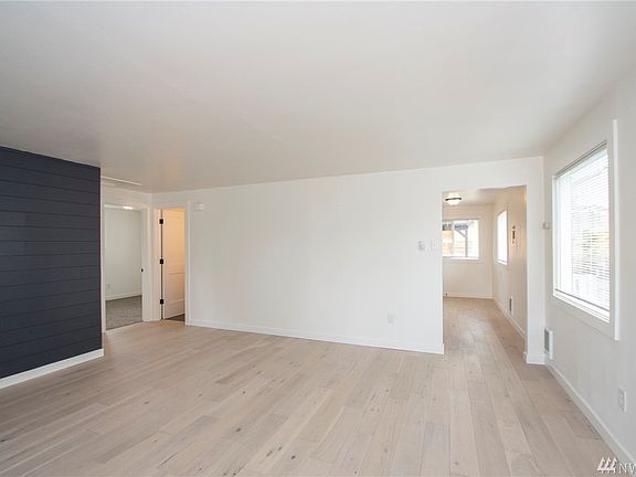 5th image of 4906 N 30th St