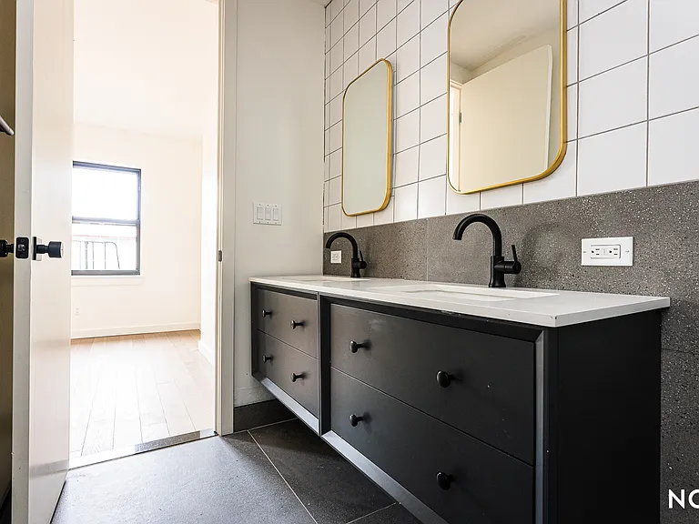 43 Franklin St #3 — Photo 12