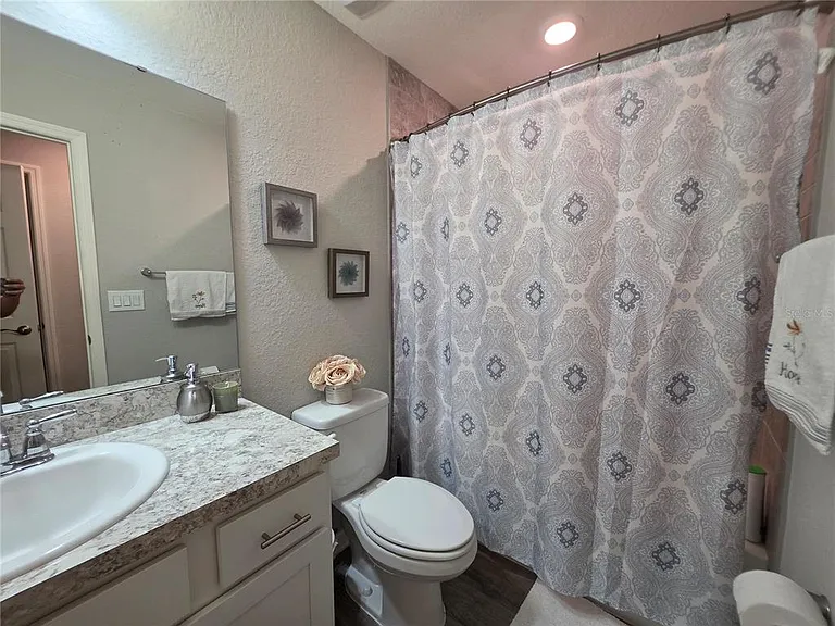 424 Capri Way — Photo 25