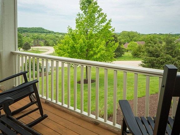 Front porch overlook valley