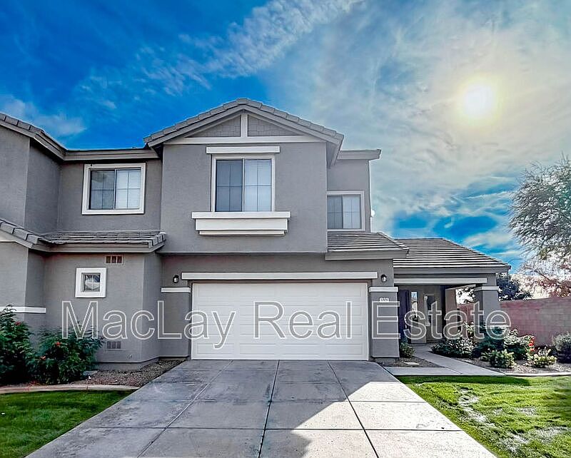 1st image of 1009 E Iris Dr