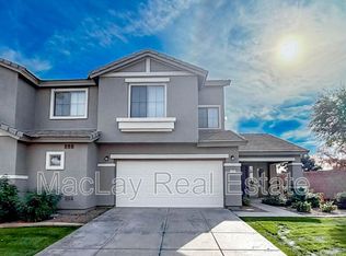 1009 E Iris Dr, Chandler, AZ 85286