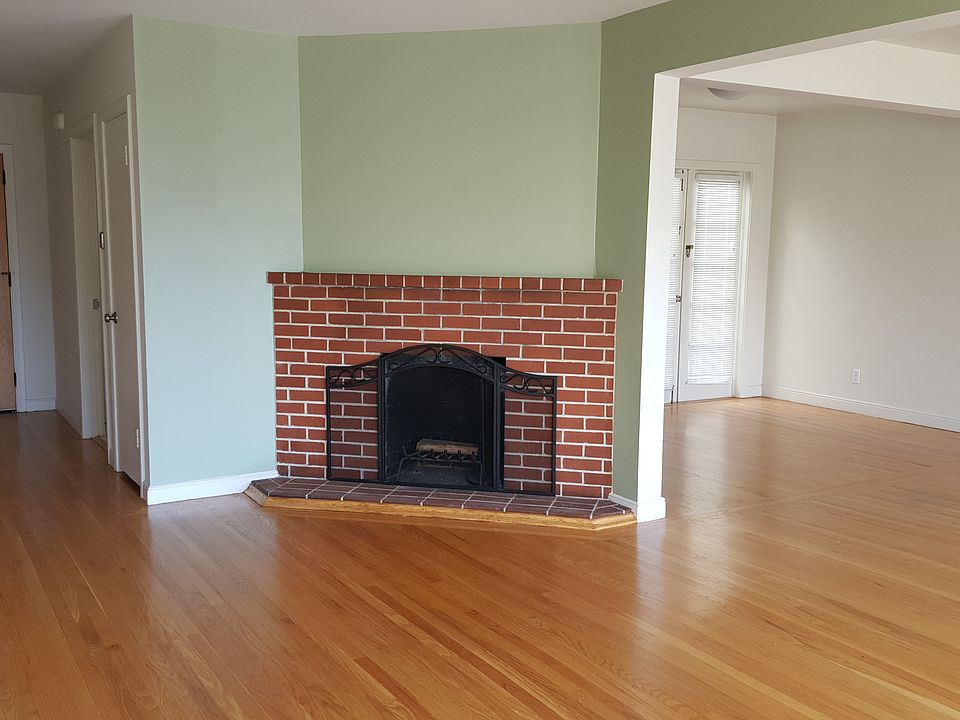 1st image of 83 Lupine Ave