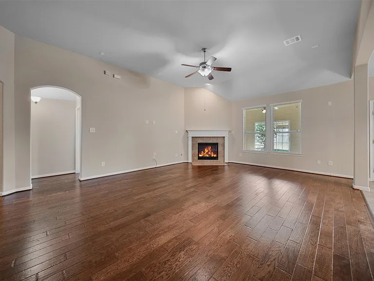 25208 Forest Ledge Dr — Photo 7