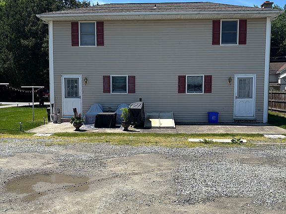 2nd image of 330 Jackson St APT A