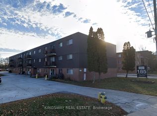 185 Lisgar Ave #102, Tillsonburg, ON N4G 3L5