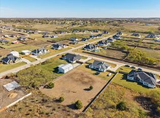 8221 David Ln, Midlothian, TX 76065