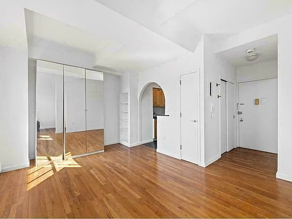 4th image of 143 Avenue B APT 14F