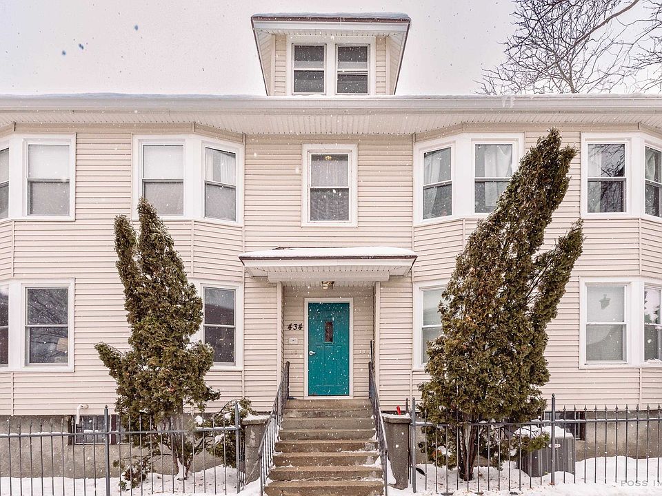 1st image of 434 Cantwell Ct #1
