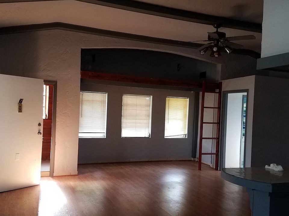 1st image of 1818 Michigan Ave APT 7