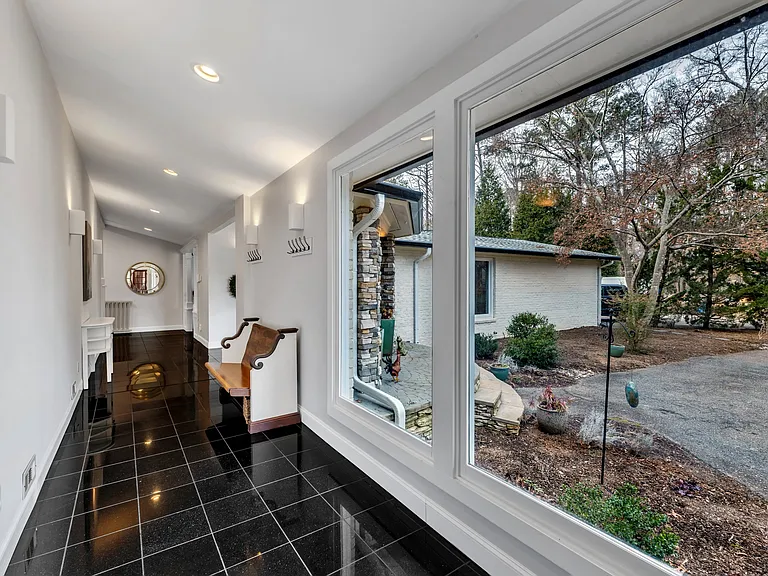 1126 Trailwood Dr — Photo 57