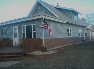 300 5th St NE, Watford City, ND 58854