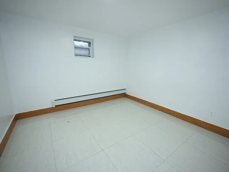 17 Winfield St #B — Photo 8