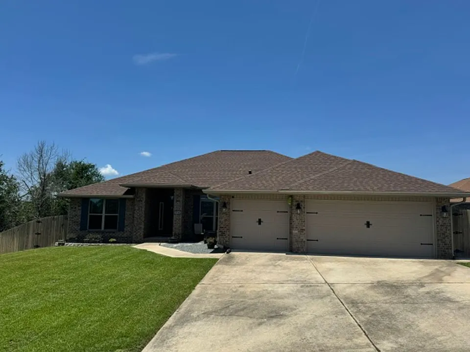 5746 Periwinkle Ln