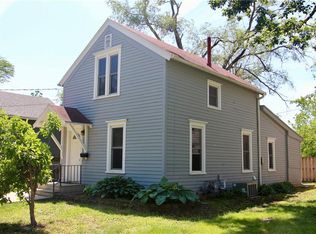 1208 3rd Ave, Grinnell, IA 50112