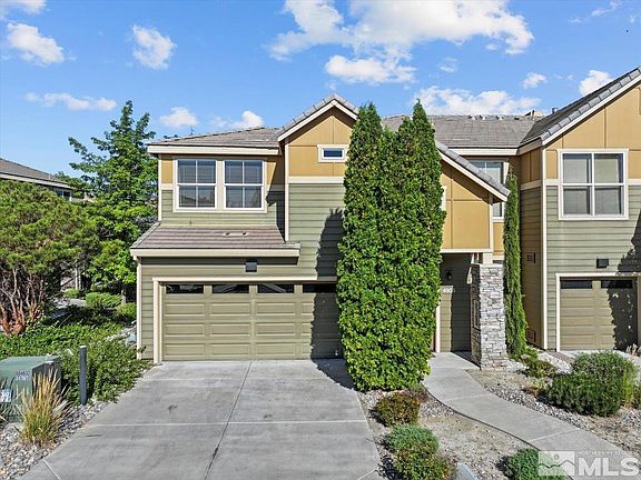 2nd image of 4905 Bougainvillea Cir