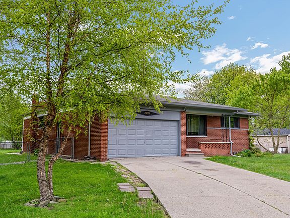 2nd image of 20270 Fenton St