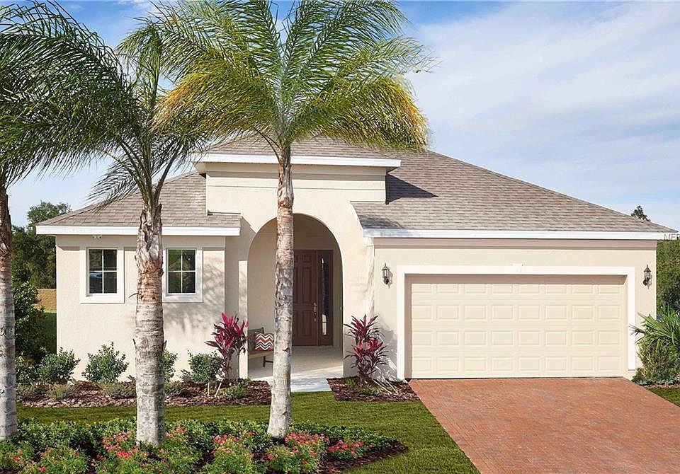 1st image of 132 Seville Dr