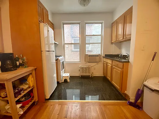 Rented by Rentiko Inc | media 30