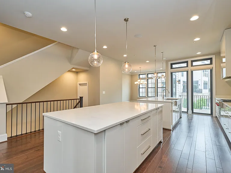 20442 Northpark Dr — Photo 15