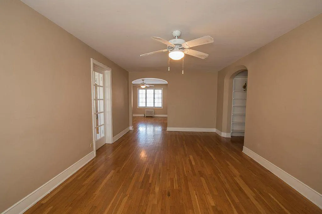 1 bed, 850 sqft, $1,695 — Photo 3