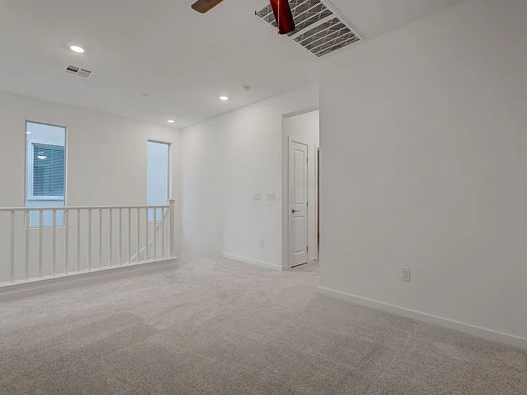 1582 Hopeful Lark Ln — Photo 34