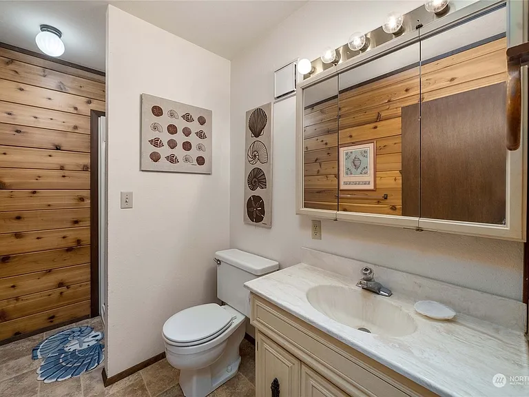 191 NE Wagon Wheel Rd — Photo 12