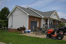 3rd image of 1309 Hand Dr