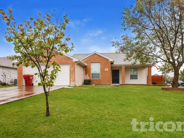 304 Wooded Way, Royse City, TX 75189