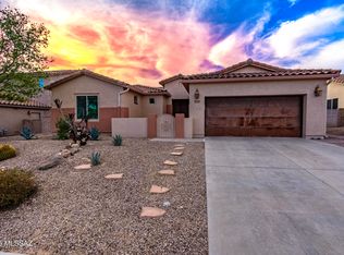 11301 N Adobe Village Pl, Marana, AZ 85658