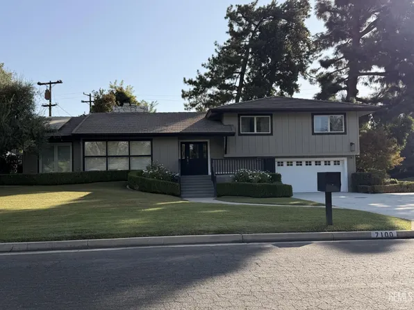 7100 Saint Andrews Dr, Bakersfield, CA 93309