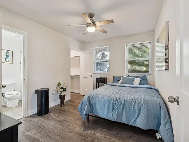 1006 E 26th Ave — Photo 13