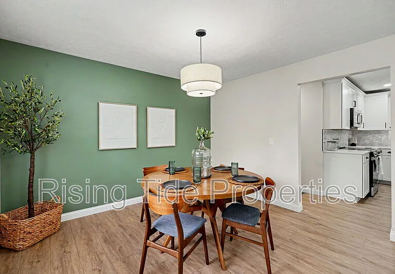 2569 Richmar Dr — Photo 15