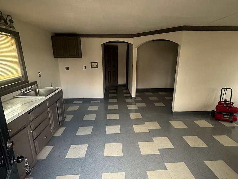 1403 N Atlanta Pl #2 — Photo 3